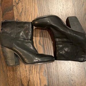 Like New Rag and Bone Boots! Newbury